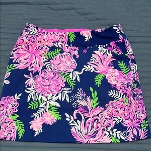 Lilly Pulitzer Pink and blue luxletic skort